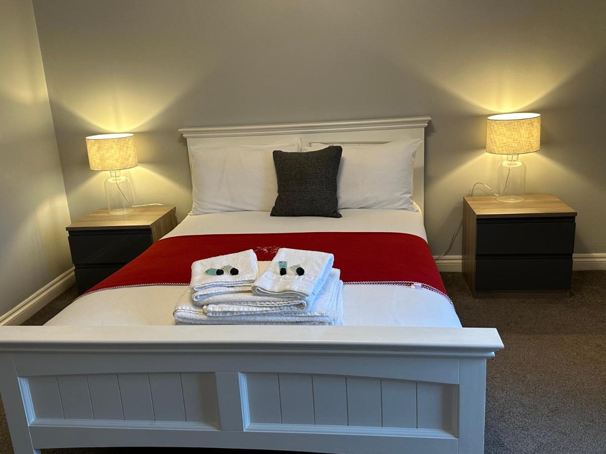 The Hinds Head Hotel Chorley Kültér fotó